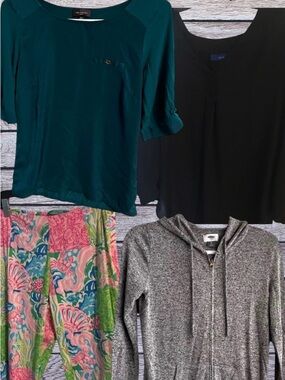 Bundle of Women’s xs / 4